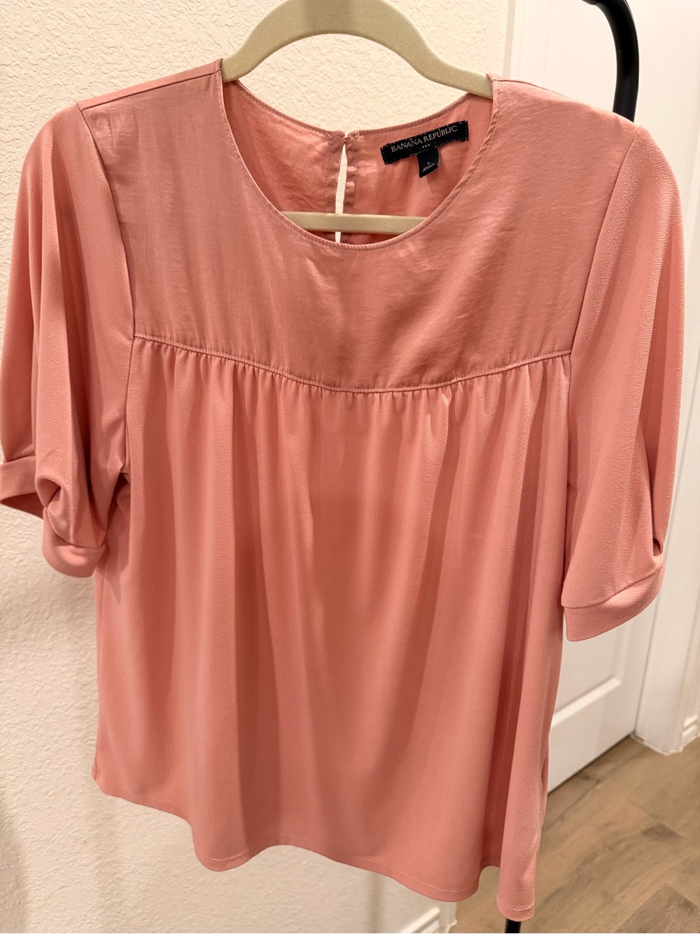 Banana Republic Dusty Rose Short Sleeve Peasant Blouse